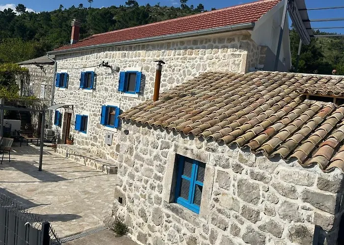 别墅 Sorelle By Guide *