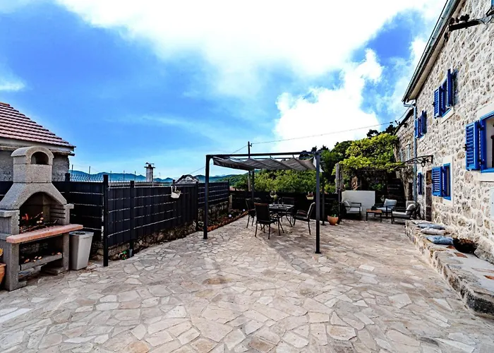 Willa Sorelle By Guide Dančanje