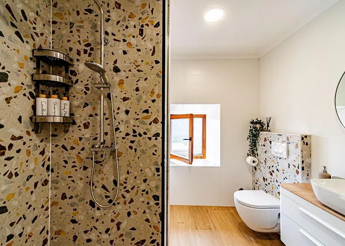 Sorelle By Guide Willa